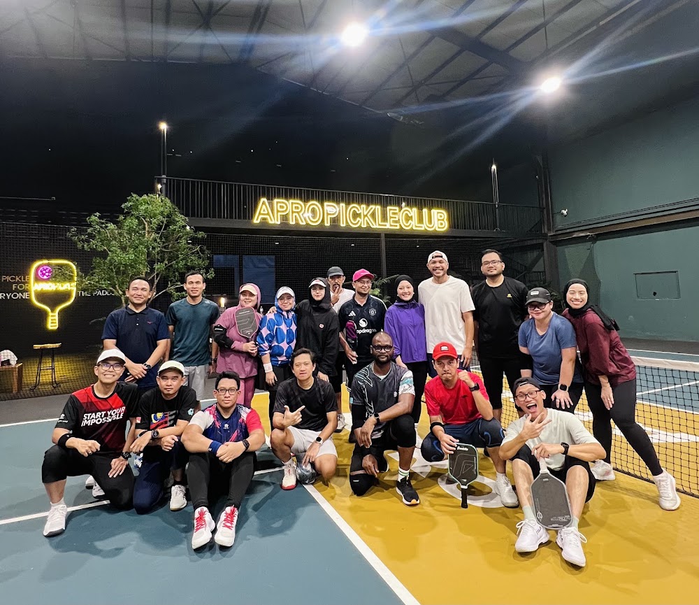 APRO PICKLE CLUB